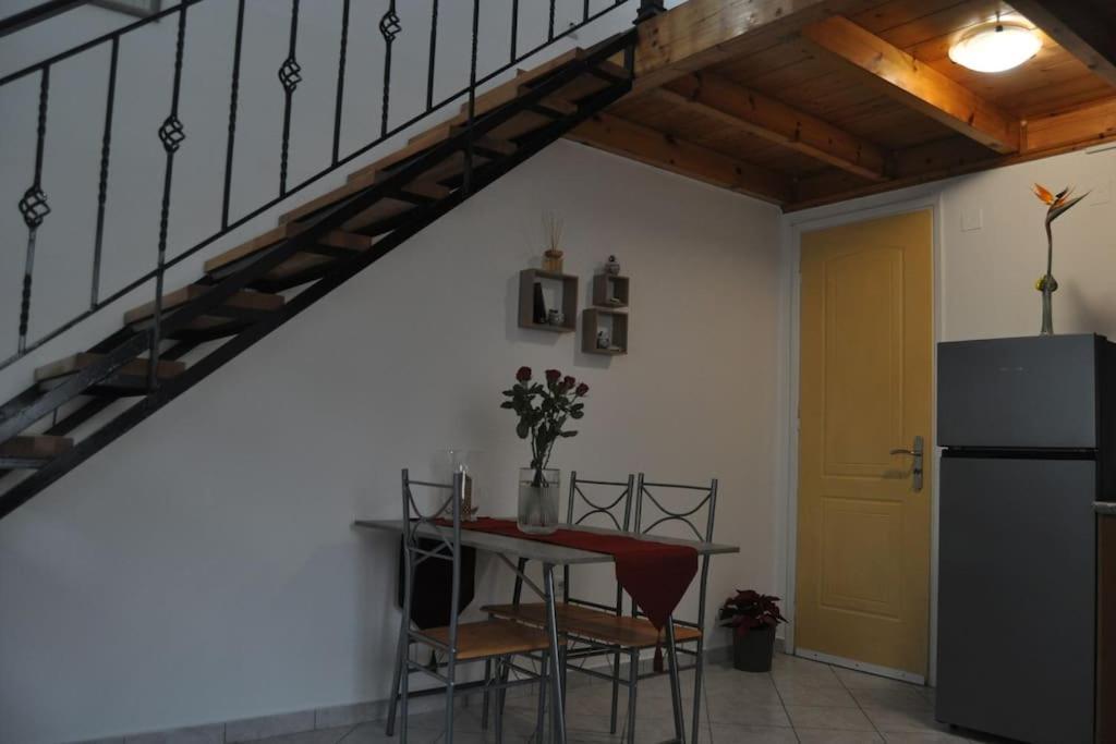 Magnoliahouse 1 Apartment Preveza Bagian luar foto